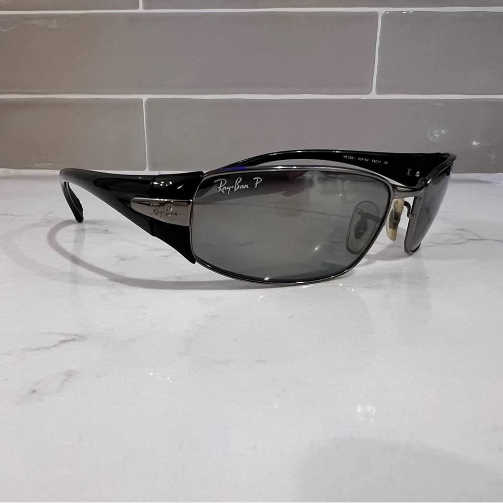 Ray-Ban Glossy Black Sunglasses